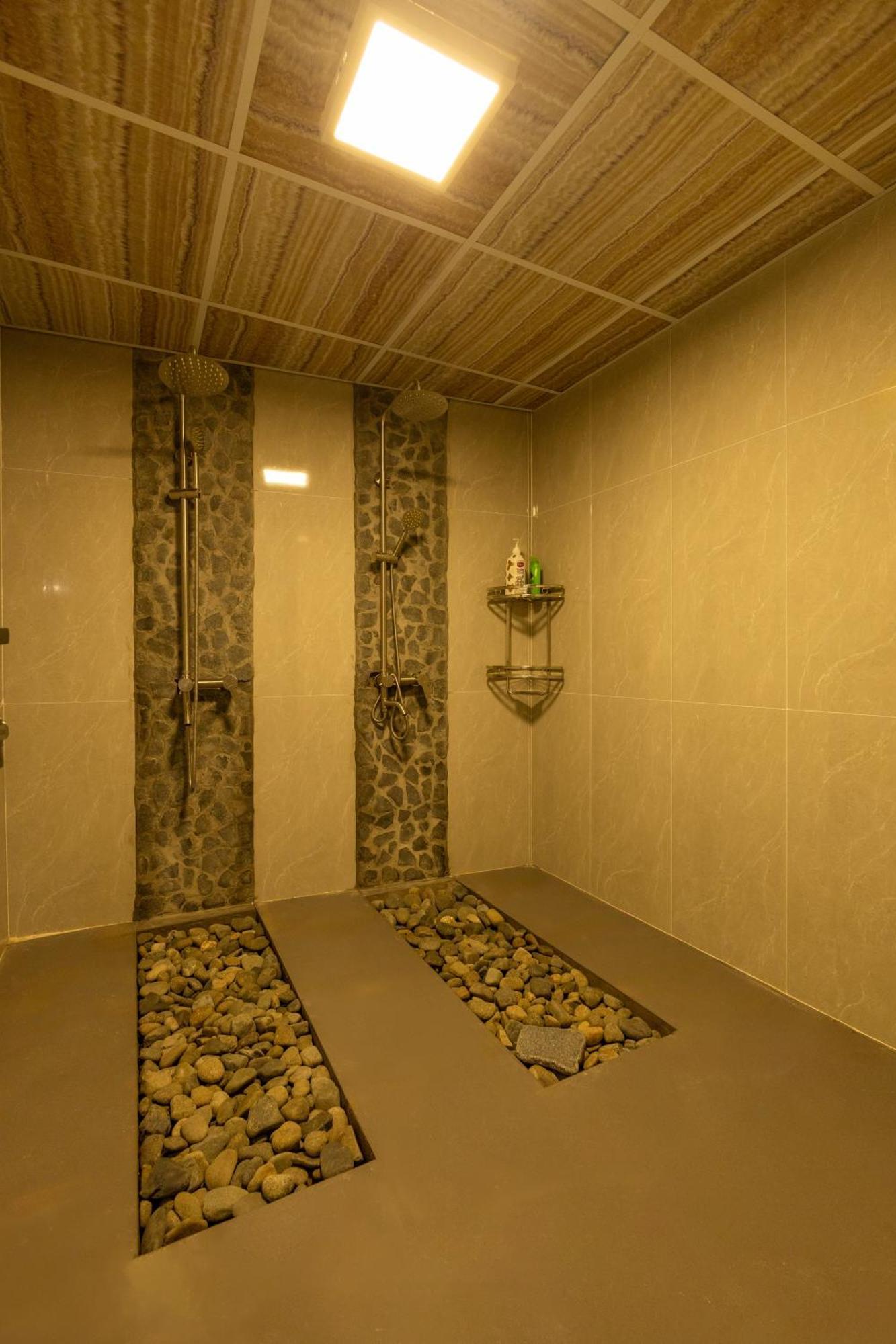 דואונג דונג T&T Hotel And Spa מראה חיצוני תמונה