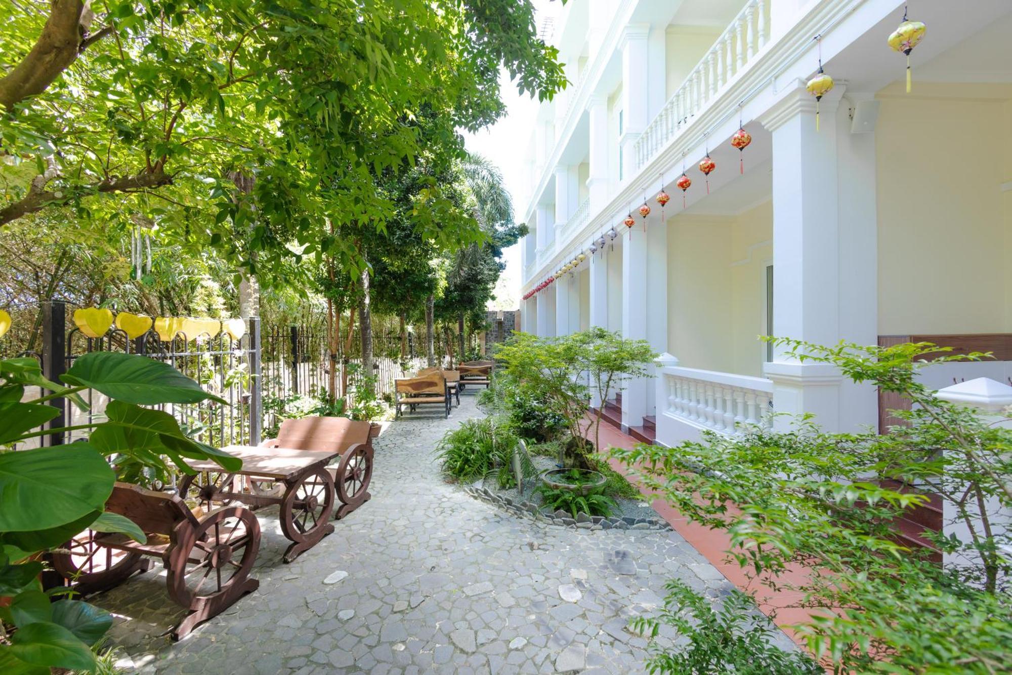 דואונג דונג T&T Hotel And Spa מראה חיצוני תמונה